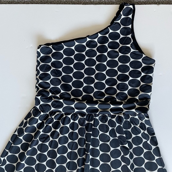 Women Lovely Black with Big White Dots One-shoulder Maxi Dress Stretchy Fabric - Picture 3 of 13